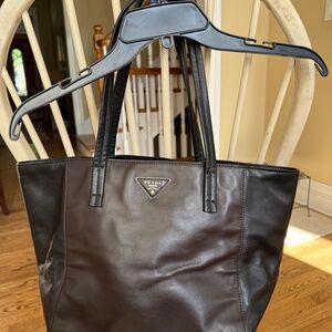 NWOT Prada Soft Calfskin Leather Tote Bag Black/Brown
